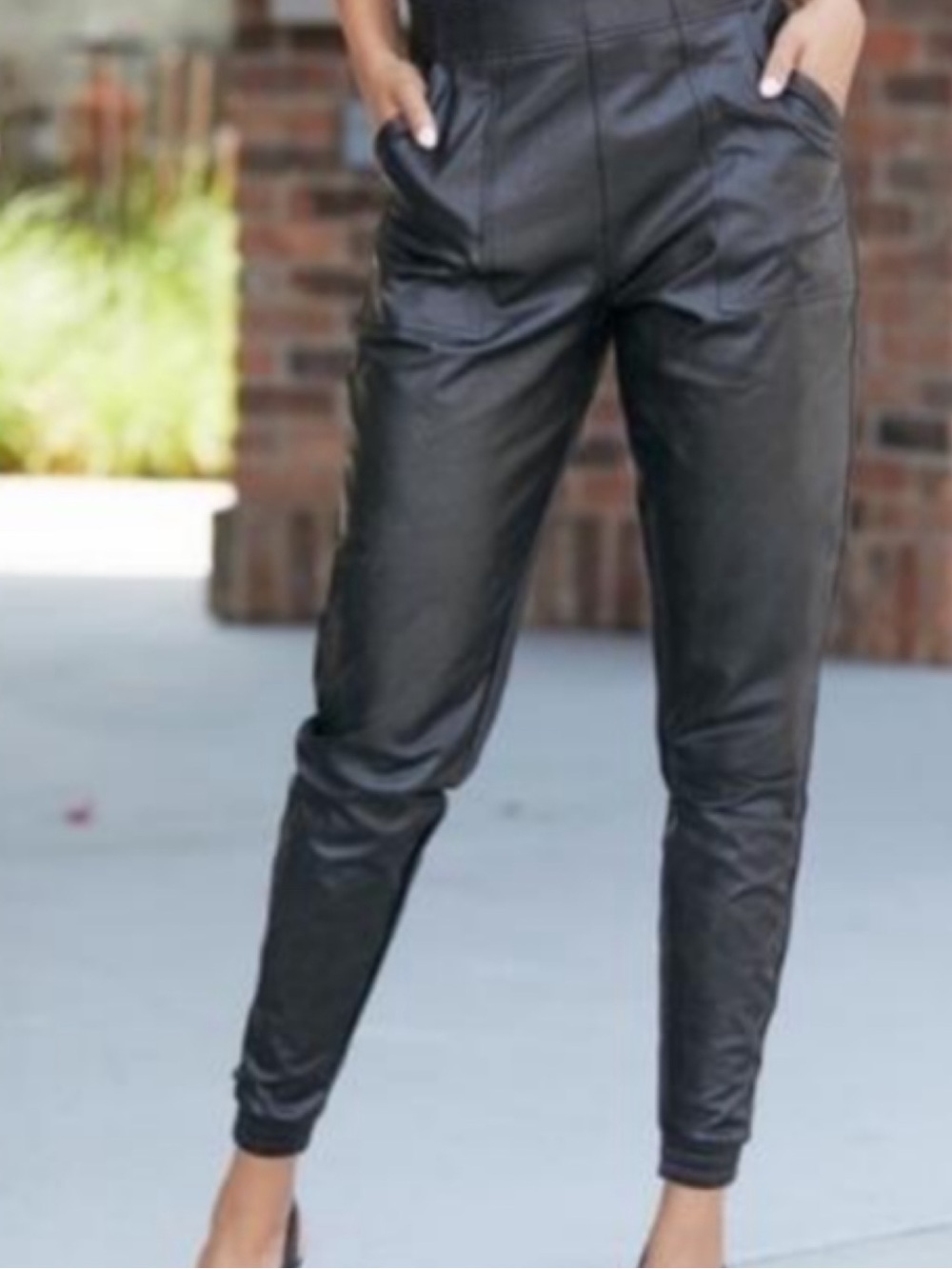 SPANX Faux Leather Jogger Pants Womens Medium Black High Rise Pull On Pockets